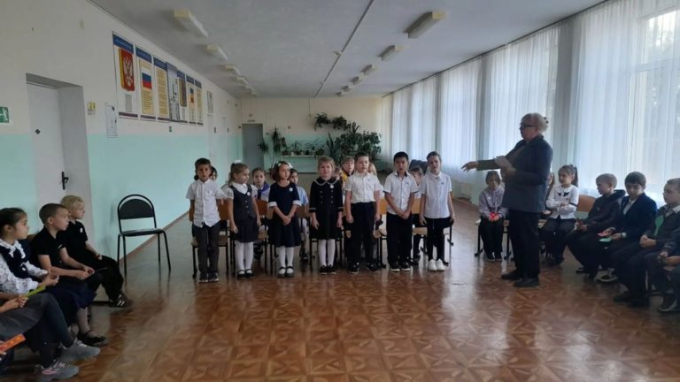 Подробнее о статье Церемония посвящения в «Орлята России»